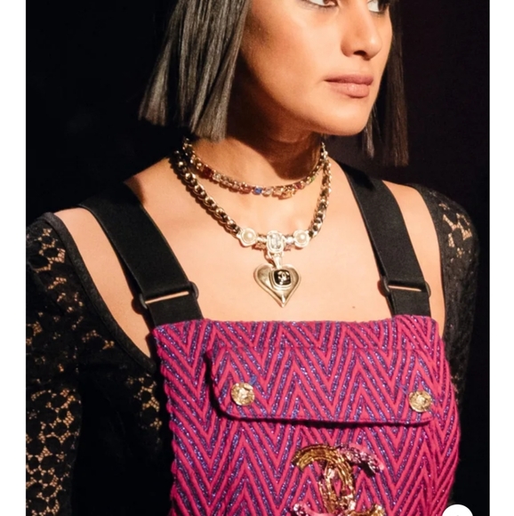 Chanel Metal Pearl Lambskin Crystal Necklace 21K - Picture 2 of 15